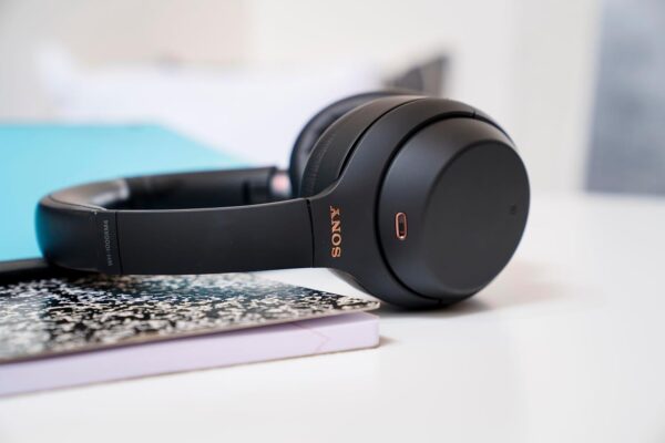 Sony WH-1000XM4 Noise Cancellation Wireless Bluetooth Over-Ear Headphones with Mic, Hi-Res Audio, Up to 38Hrs Battery- Black - Image 2